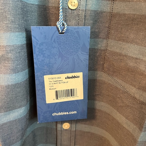 Chubbies - Men’s SS Slim Fit Button-Up Top - Pattern: the Downtowner - Size: M - Picture 13 of 16